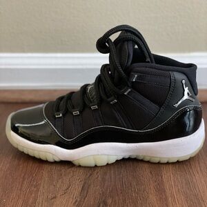 Jordan Retro 11 Youth size 5